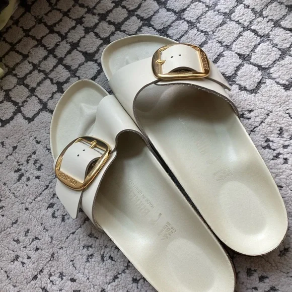 Birkenstock Gold Big Buckle Sandal - Picture 3 of 3